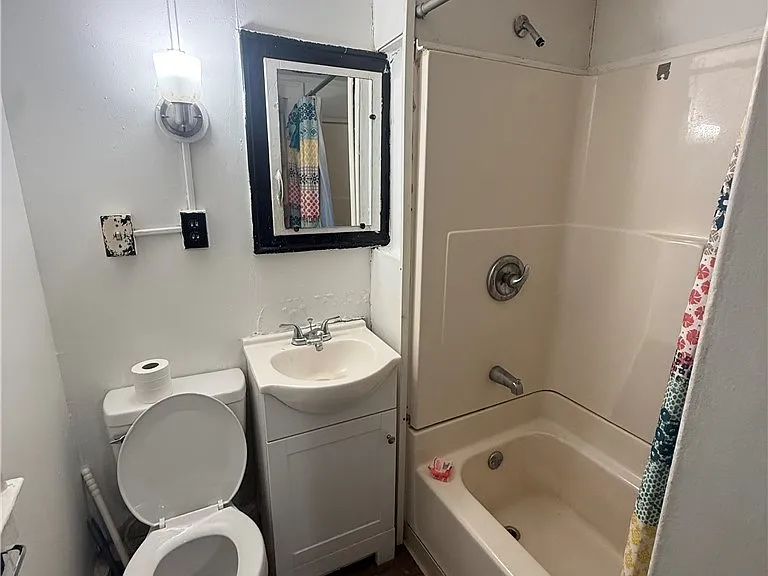 1702 E Fayette St #2 — Photo 6