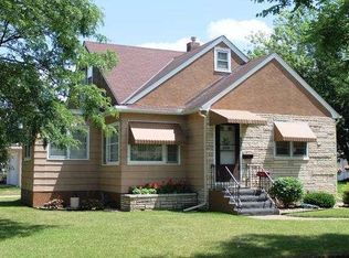 2528 Prospect St, La Crosse, WI 54603