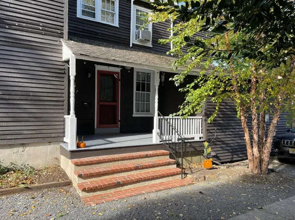 19 E Main St #C, Moorestown, NJ 08057