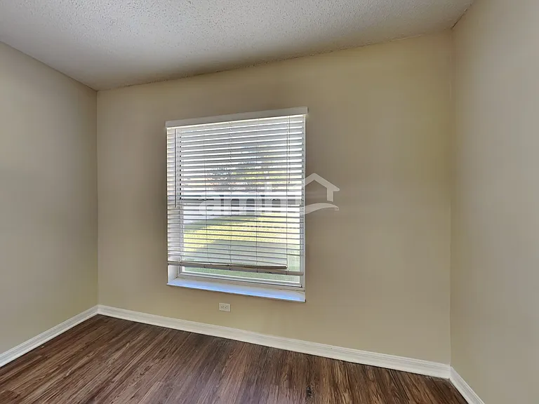 1051 Timber Trace Dr — Photo 15