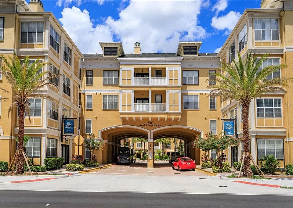 860 N Orange Ave #243
