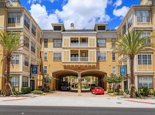 860 N Orange Ave APT 262, Orlando, FL 32801
