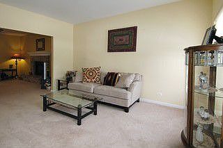 1st image of 526 E Thornwood Dr