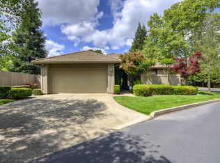 5240 La Sendita Ln, Carmichael, CA 95608