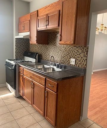 2nd image of 2129 S Christiana Ave #2