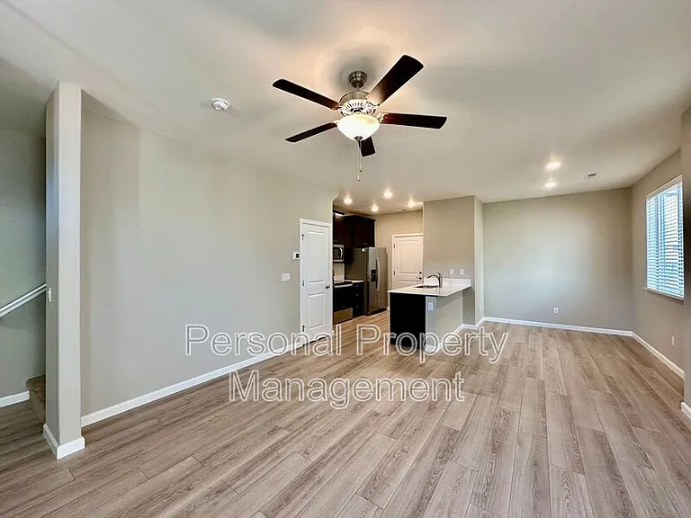 7042 NE 155th Pl — Photo 2