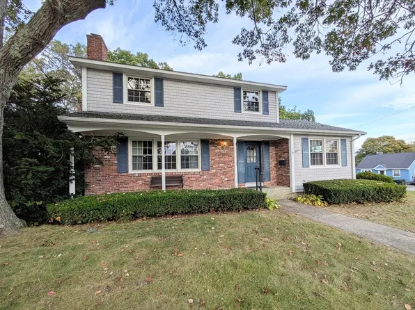 34 Leeds Ter, Lawrence, MA 01843