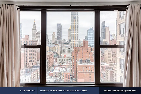 Rented by The Blueground | media 6