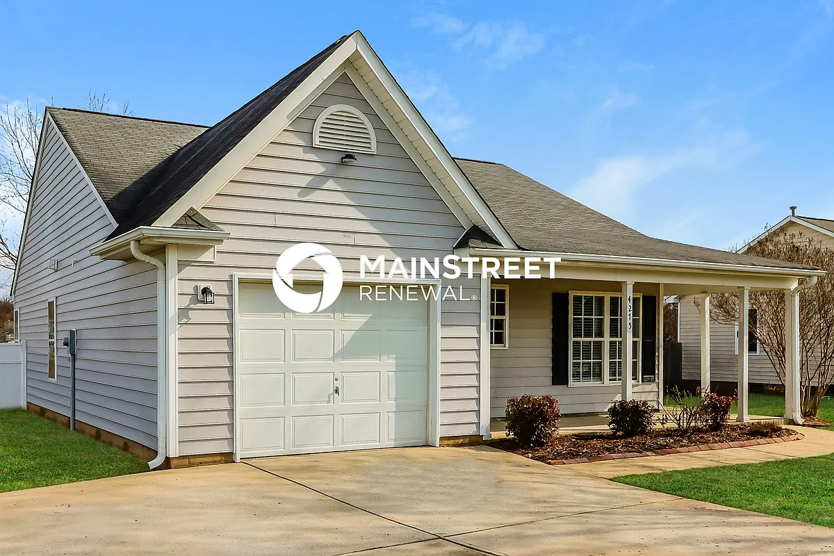 Front View - 4275 Cochran Rd SW