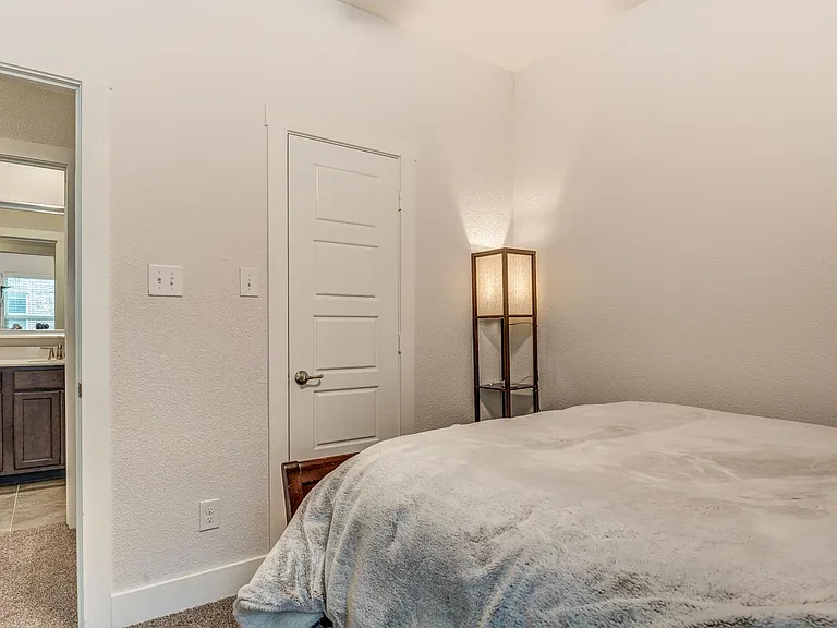 2412 Magalia Ln — Photo 26