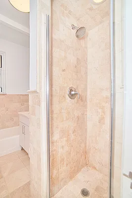 Rented by Living New York | media 7