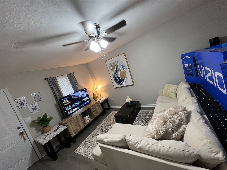 Falcon Crest Apartments