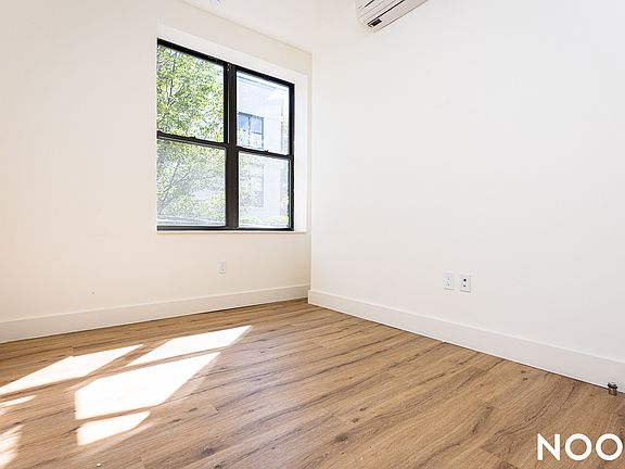 5th image of 119 Eagle St #1A