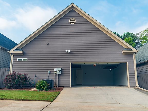 5th image of 333 Glens Way