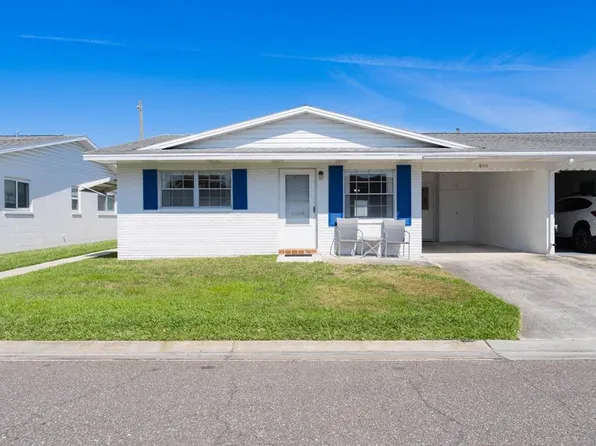 5111 Dahlia St N, Pinellas Park, FL 33782