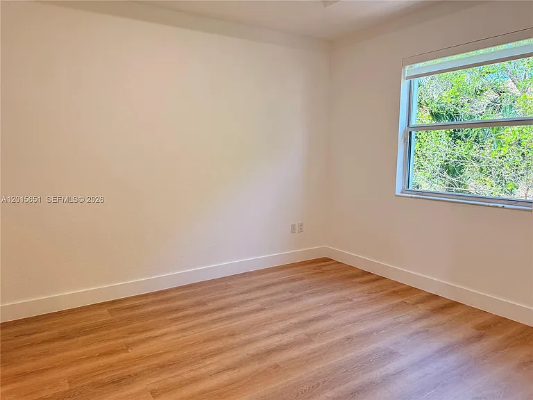 1328 SE 26th Ter — Photo 19