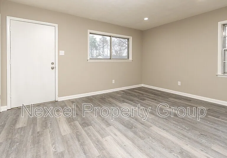 4517 Gailwood Ave — Photo 3