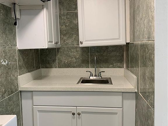 3rd image of 15270 SW 102nd Pl #1