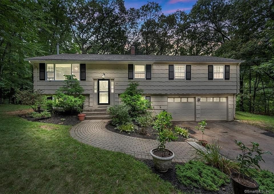 71 Old Meadow Plain Rd, Weatogue, CT 06089 Zillow