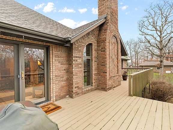 3rd image of 2334 Melton Drive