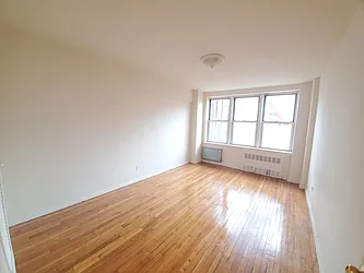 Rented by Smart NY Realty LLC