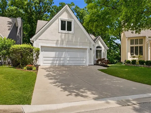 6204 W 126th St, Overland Park, KS 66209