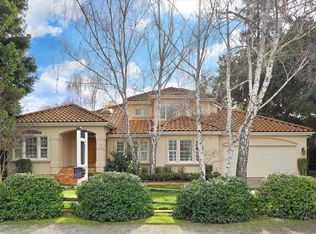 714 Sunshine Dr, Los Altos, CA 94024