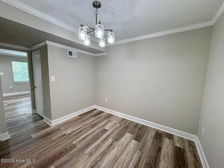 2846 Walton Way #7 — Photo 13