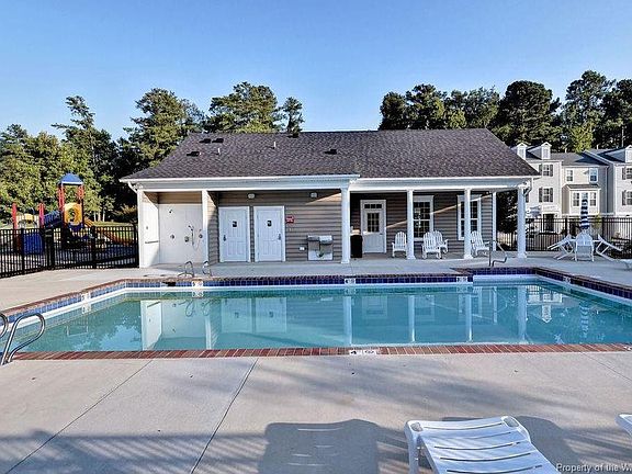4th image of 203 Prosperity Ct #10