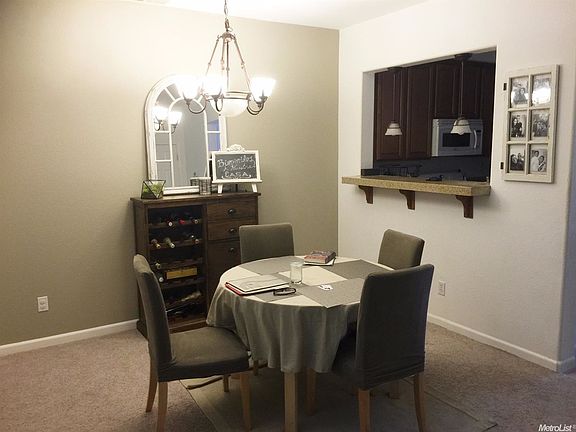 3rd image of 8116 Crystal Walk Cir