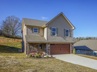 233 Conner Ln, Lenoir City, TN 37772