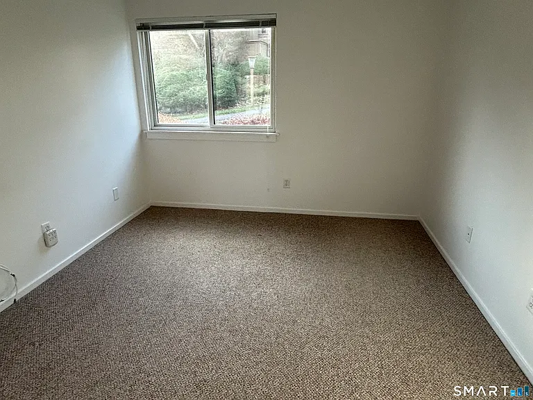 419 Heritage Vlg #B — Photo 15