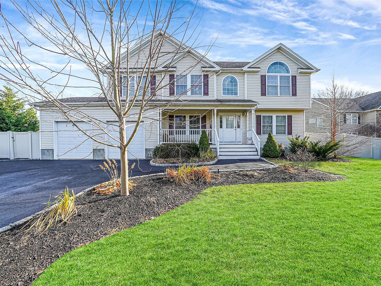 1235 Broadway Avenue, Holbrook, NY 11741 Zillow