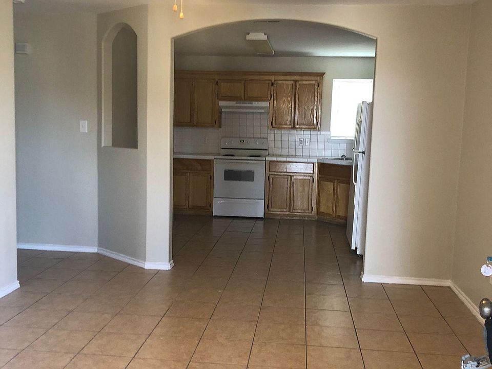 1st image of 1301 N Sal St #2