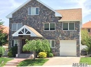 48-15 Overbrook Street, Douglaston, NY