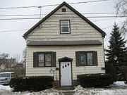 1st image of 18 Wood St