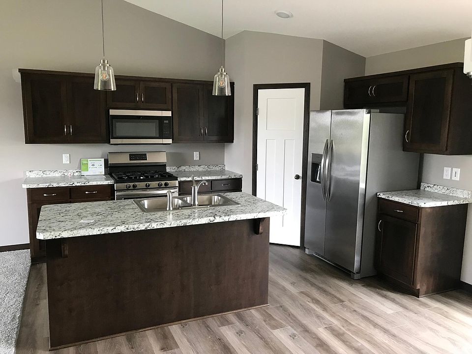 2nd image of 13795 9th Ave S