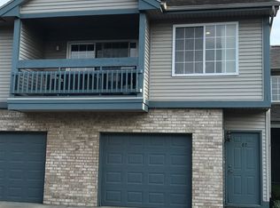 2404 Windward Blvd, Champaign, IL 61821