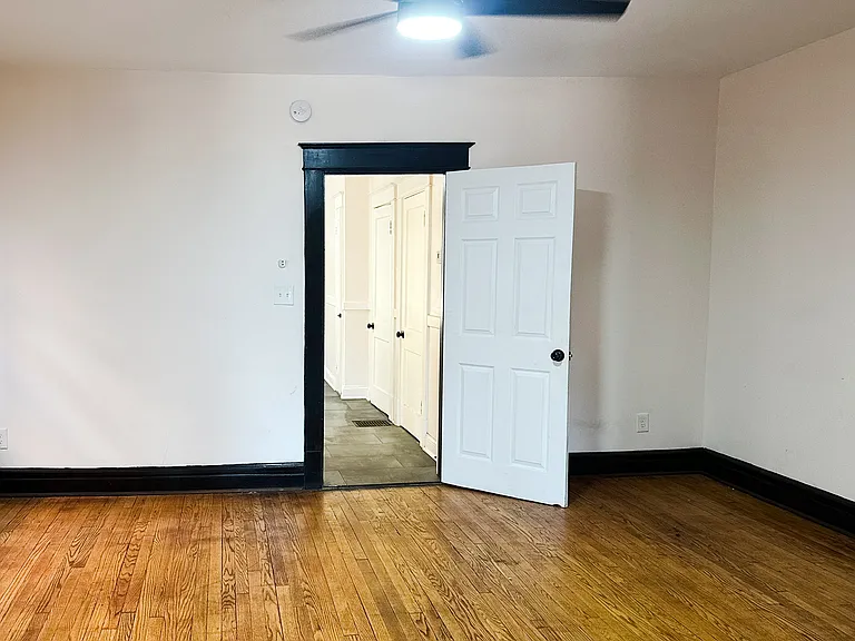 2224 Miami St #1 — Photo 13
