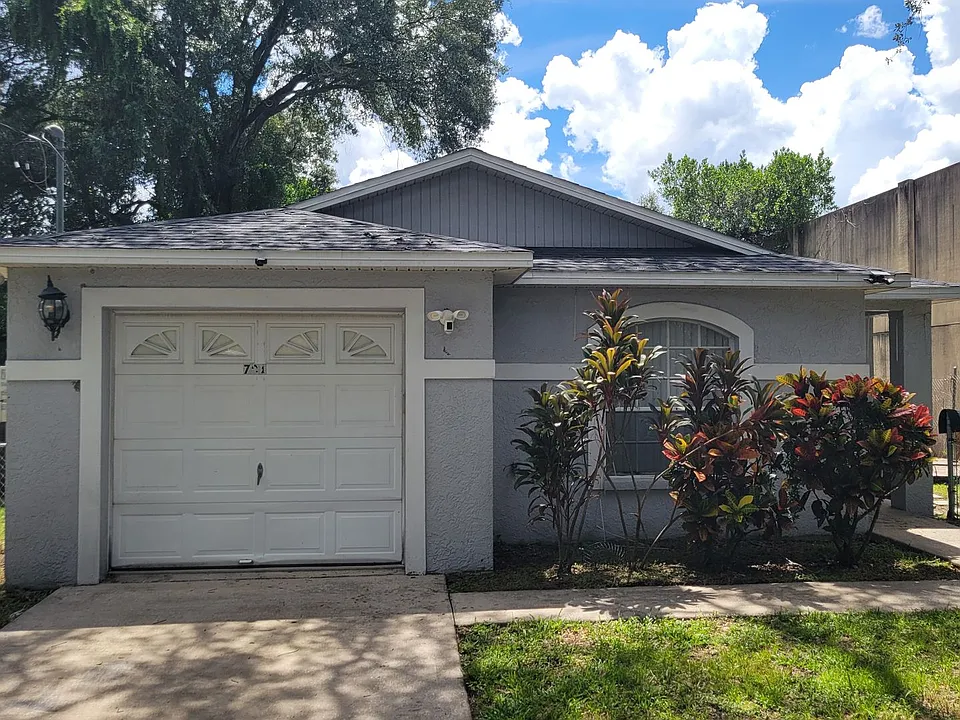 701 Orchid Ave