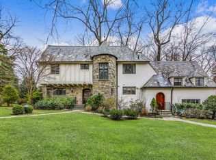 20 Paxford Ln, Scarsdale, NY 10583