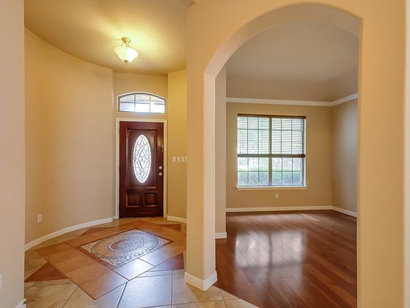 4th image of 12519 Enchanted Forest Dr