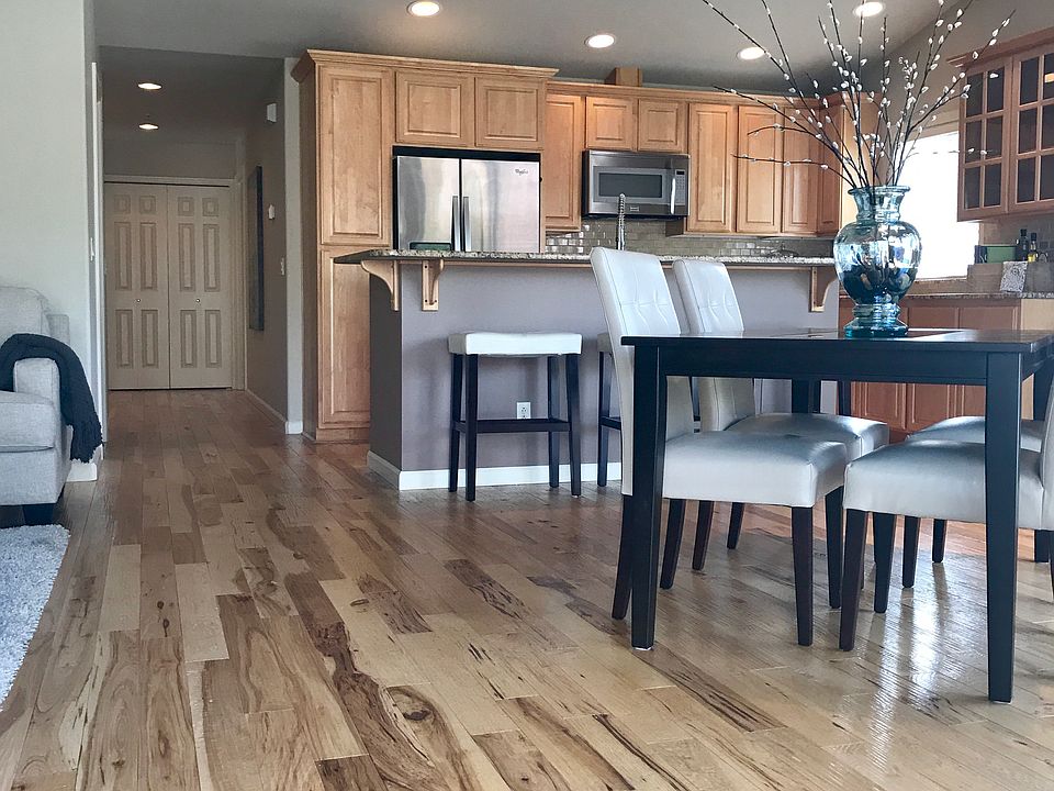 1st image of 137 Ironwood Pl