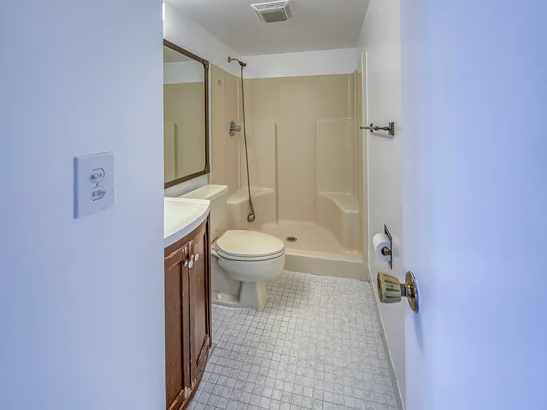 890 N Federal Hwy #412 — Photo 22