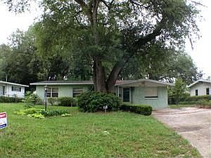 3rd image of 5456 Allamanda Dr