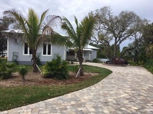 5830 Riverside Dr, Melbourne Beach, FL 32951