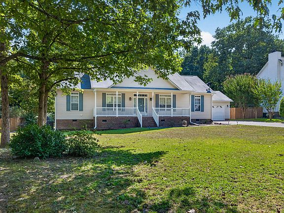 3rd image of 254 S Ridge Dr