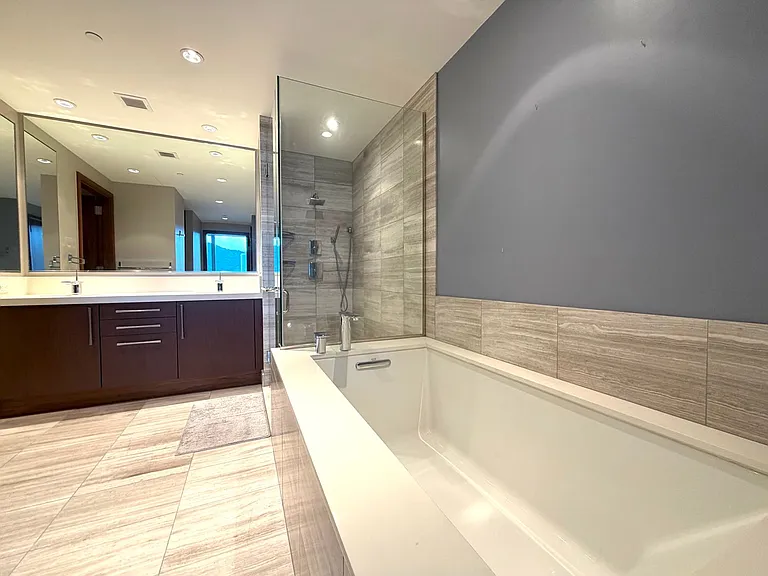 1555 Kapiolani Blvd #1901 — Photo 7