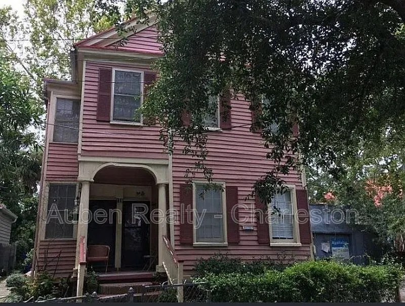 139 Alexander St