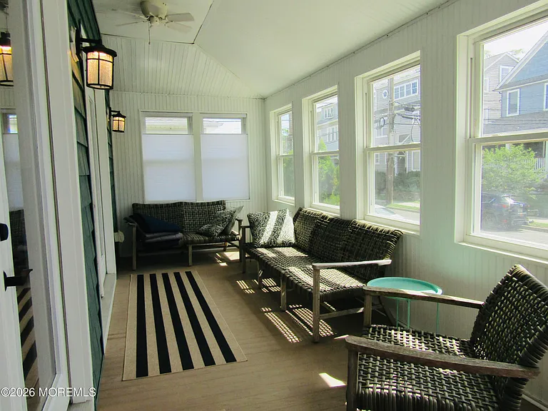 703 Central Ave — Photo 16